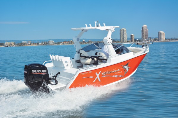 Tomahawk Offshore 580 X Bowrider 0187 rgb